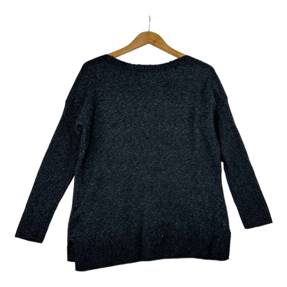 Abercrombie & Fitch Women's Gray Boatneck‎ Sweater Size Small - Picture 2 of 5